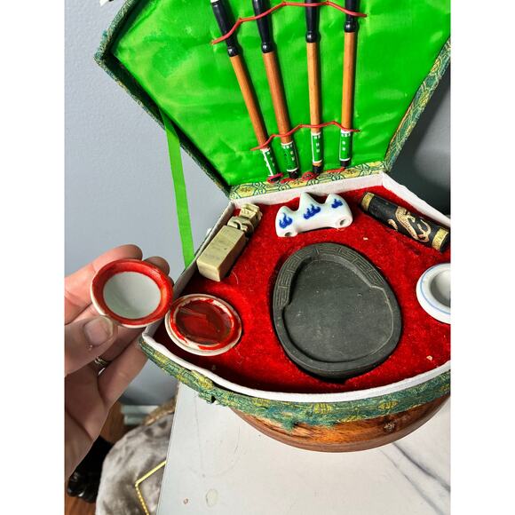 Vintage Chinese Calligraphy Writing Set in Brocade Case - Picture 5 of 11